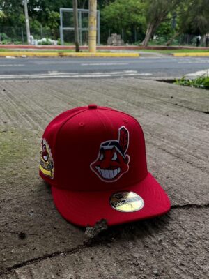 Gorra beisbolera de Los Indios Rojos